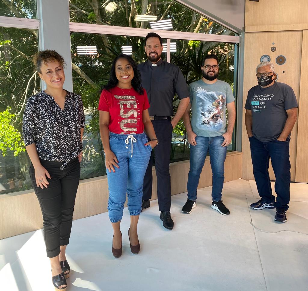 Uma manhã  cheia da Palavra de Deus no Sorrindo pra Vida.