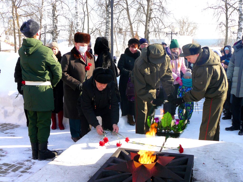 Герой митинга