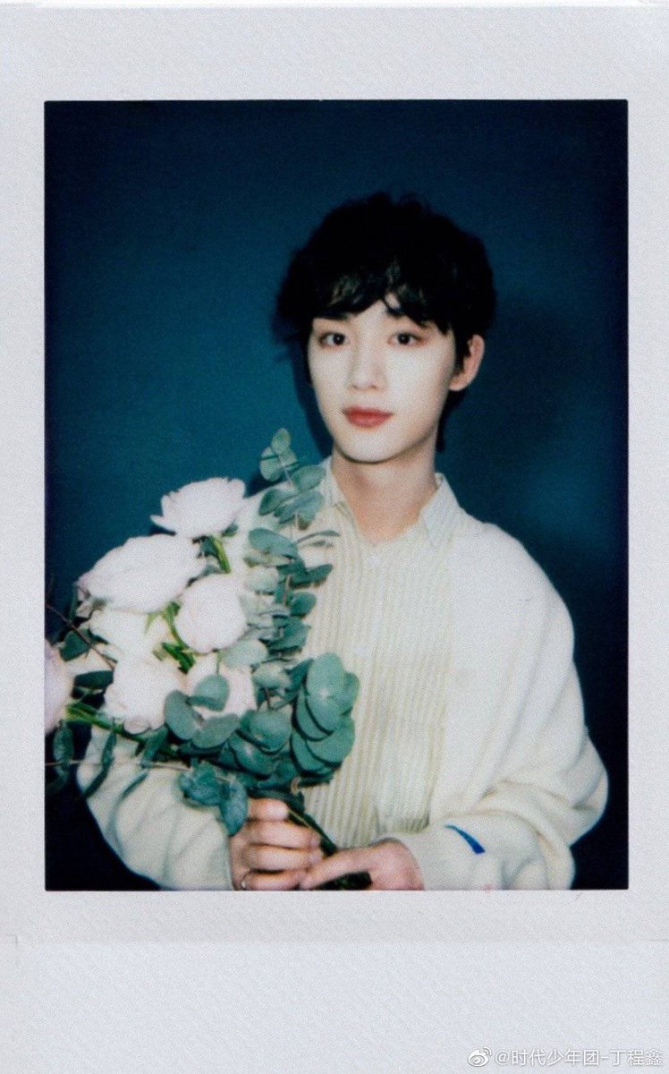 __karry__'s tweet photo. 19歳のお誕生日おめでとう！

いつも幸せをありがとう🕊

素敵な一年なりますように！

❤︎ #丁程鑫0224生日快乐 ❤︎ https://t.co/qHTstSQAiV