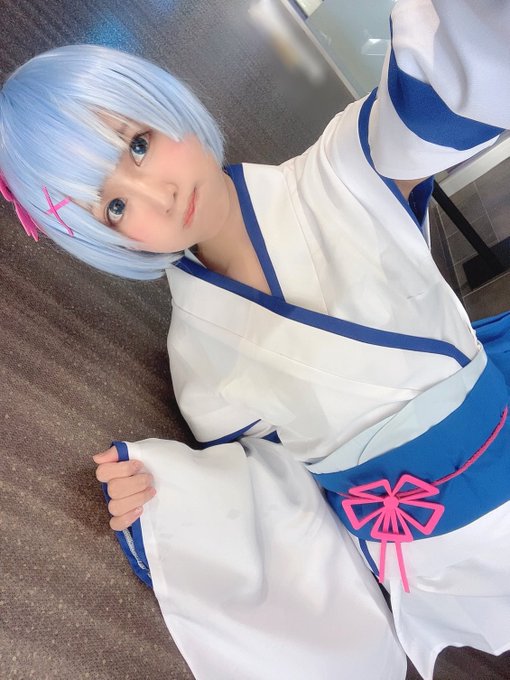 Twitterのコスプレ画像16