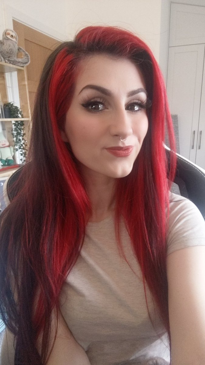 Knightenator's tweet photo. Did someone say marbles π
Chill day today with more @2PointHospital later with the incredible dlc #yesterizer
Live in a sec! π΄π΄π΄ https://t.co/nafLM7zcvB