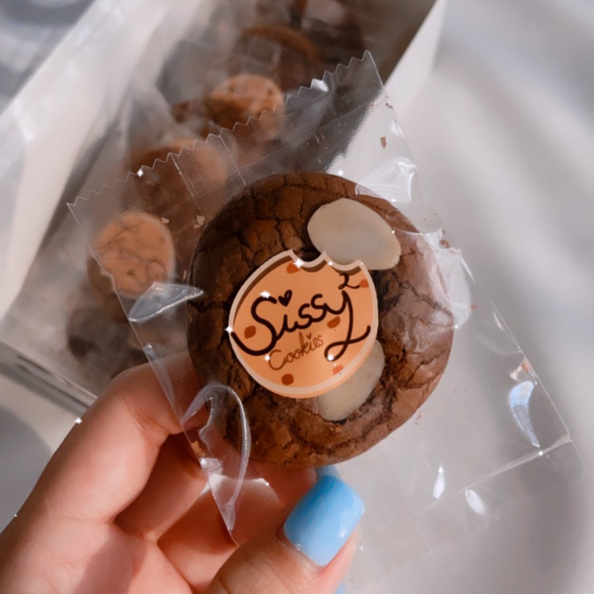 milehoneypie's tweet photo. ได้คุ้กกี้แล้วค้าบบ อร่อยมั่กกกินทีเดียวหมดเบยย🍪🥛😋 #review2sissy https://t.co/YX6S2eefJj