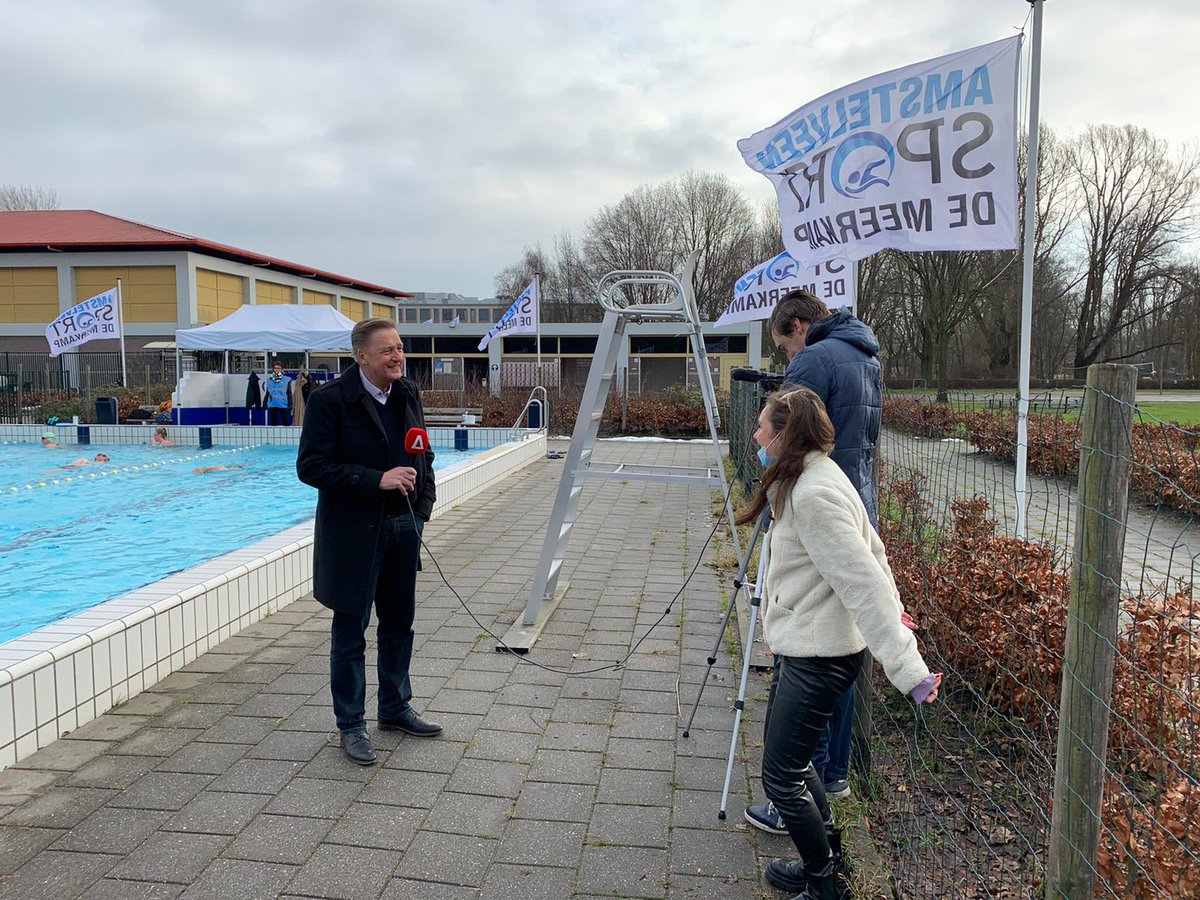 Rob Ellermeijer (@rellermeijer) on Twitter photo Vanochtend is het buitenbad van <a href="/DeMeerkamp/">Zwembad De Meerkamp</a> open gegaan. Mooi dat wij dit in deze coronatijd in Amstelveen samen mogelijk maken. Goed georganiseerd <a href="/AmstelveenSport/">AmstelveenSport</a> . Allemaal veel zwemplezier. Vanochtend is het buitenbad van <a href="/DeMeerkamp/">Zwembad De Meerkamp</a> open gegaan. Mooi dat wij dit in deze coronatijd in Amstelveen samen mogelijk maken. Goed georganiseerd <a href="/AmstelveenSport/">AmstelveenSport</a> . Allemaal veel zwemplezier.