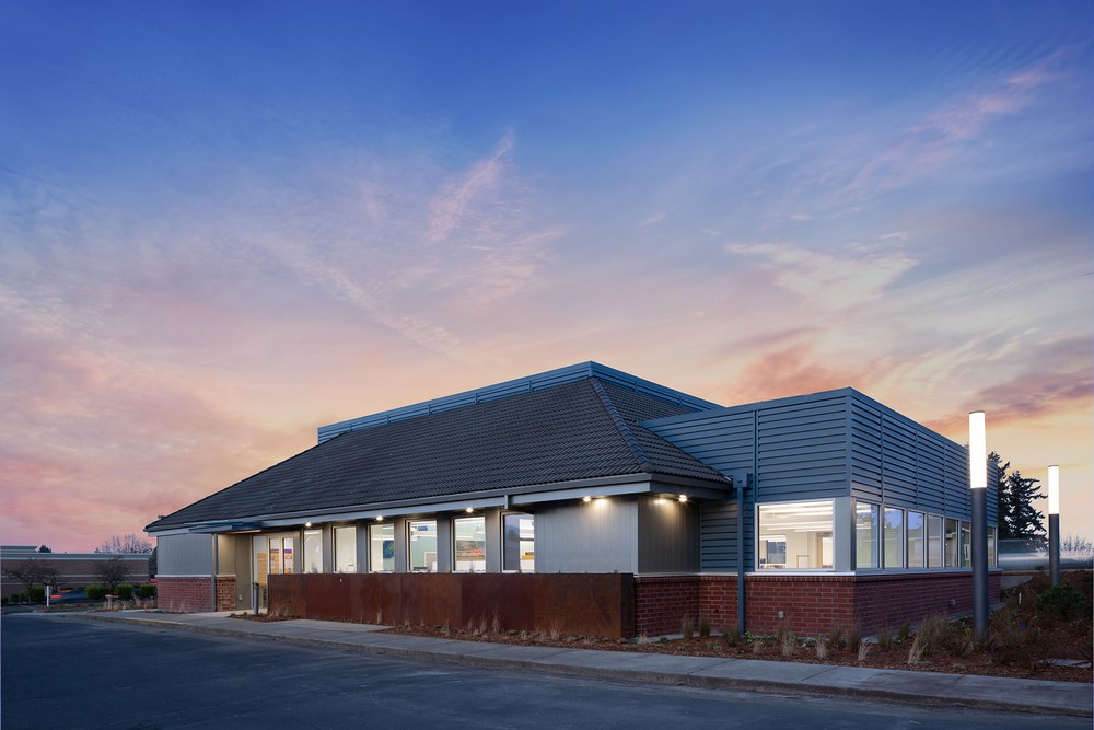 e_architect's tweet photo. For the Kent Panther Lake Library project, Washington, USA, Fivedot was able to turn a casino, which took from the community, into a library; which gives back to the community
https://t.co/FfFnY1ziA1
#WashingtonLibrary #Washington #LibraryDesign #LibraryInterior #USA FiveDot https://t.co/m09M1oRP2h