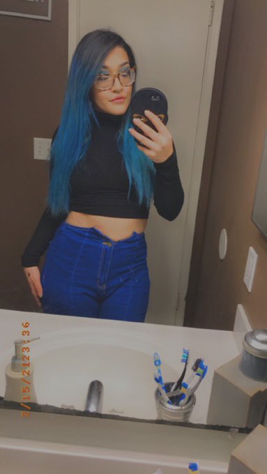 Just a Blue Haired Hippie you know you wanna see naked 🤪  I mean its FREE 🤨🤨 https://t.co/0SVHB1W0E6<a href="/tag/cashapp"class="tags"><span>#cashapp</span></a><a href="/tag/onlyfansgirl"class="tags"><span>#onlyfansgirl</span></a><a href="/tag/onlyfansnewbie"class="tags"><span>#onlyfansnewbie</span></a><a href="/tag/sellingcontent"class="tags"><span>#sellingcontent</span></a>