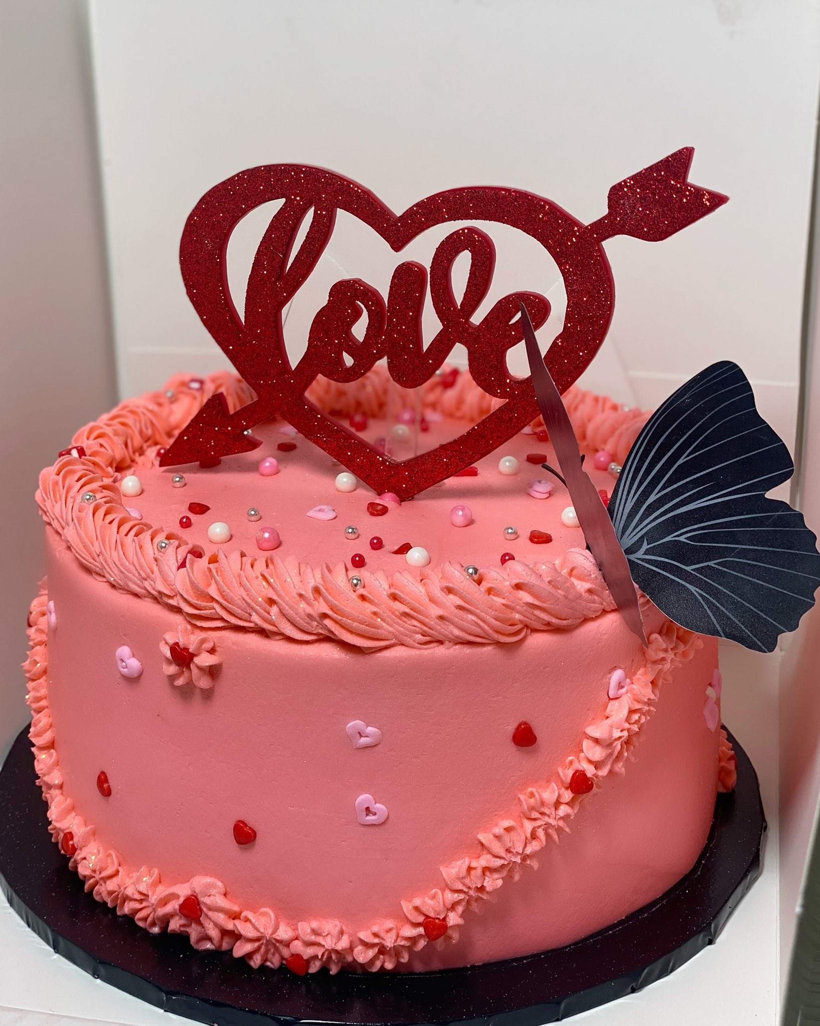 Share 145+ cake design for valentine super hot in.eteachers
