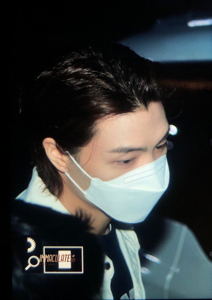 209Immaculate's tweet photo. 210217

200204
Omg This Eyelashes 🙈🙈
#JOHNNY       #쟈니      
#NCT127   #NCT127DAY #徐煐淏 #영호 https://t.co/XiO29GdyLl