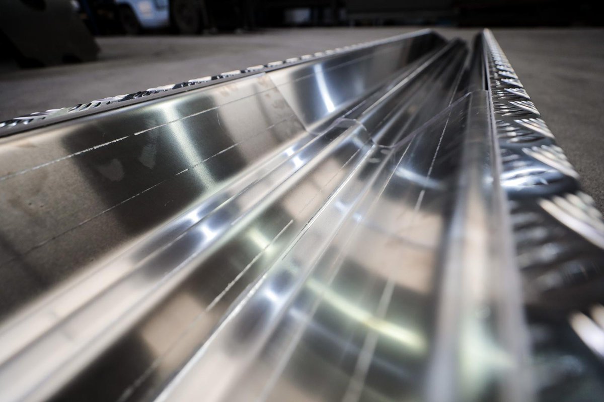 lasermasterLtd's tweet photo. Wednesday Work!!! Here is one of two ramps made for a recovery vehicle.
4.5mm ali chequer plate cut and folded which has been reinforced with 4mm aluminium.
#ramps #recoveryvehicle #reinforced #chequerplate #checkerplate #aluminium #folding #automotive #transport #localbusiness https://t.co/PjdLr375au