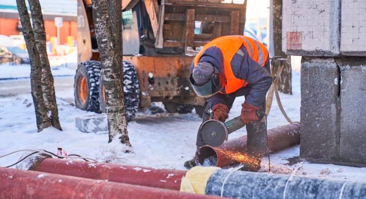 Гуп тэк спб. Гуп тэк центральный тепловой пункт. Болтенков гуп тэк жена. Гуп тэк спб. Гуп тэк спб болтенков.