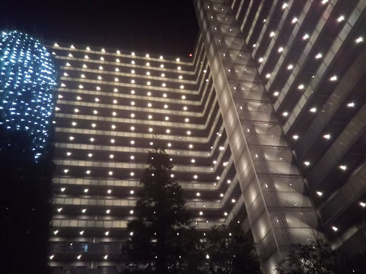 white2018noa's tweet photo. 股に針みたいなモノをさし込み何かをはめ込みクルクル���している変態行為しながら気持ち悪い声を出している変態ジジイのグループがいます。こんなのが、青色防犯パトロールの行為ですか？こんなので国の税金が使われています。☆日本は、最低の国に なりましたね。人殺しビジネスゲーム📺🎮を三郷市で https://t.co/twpRHkJXyc