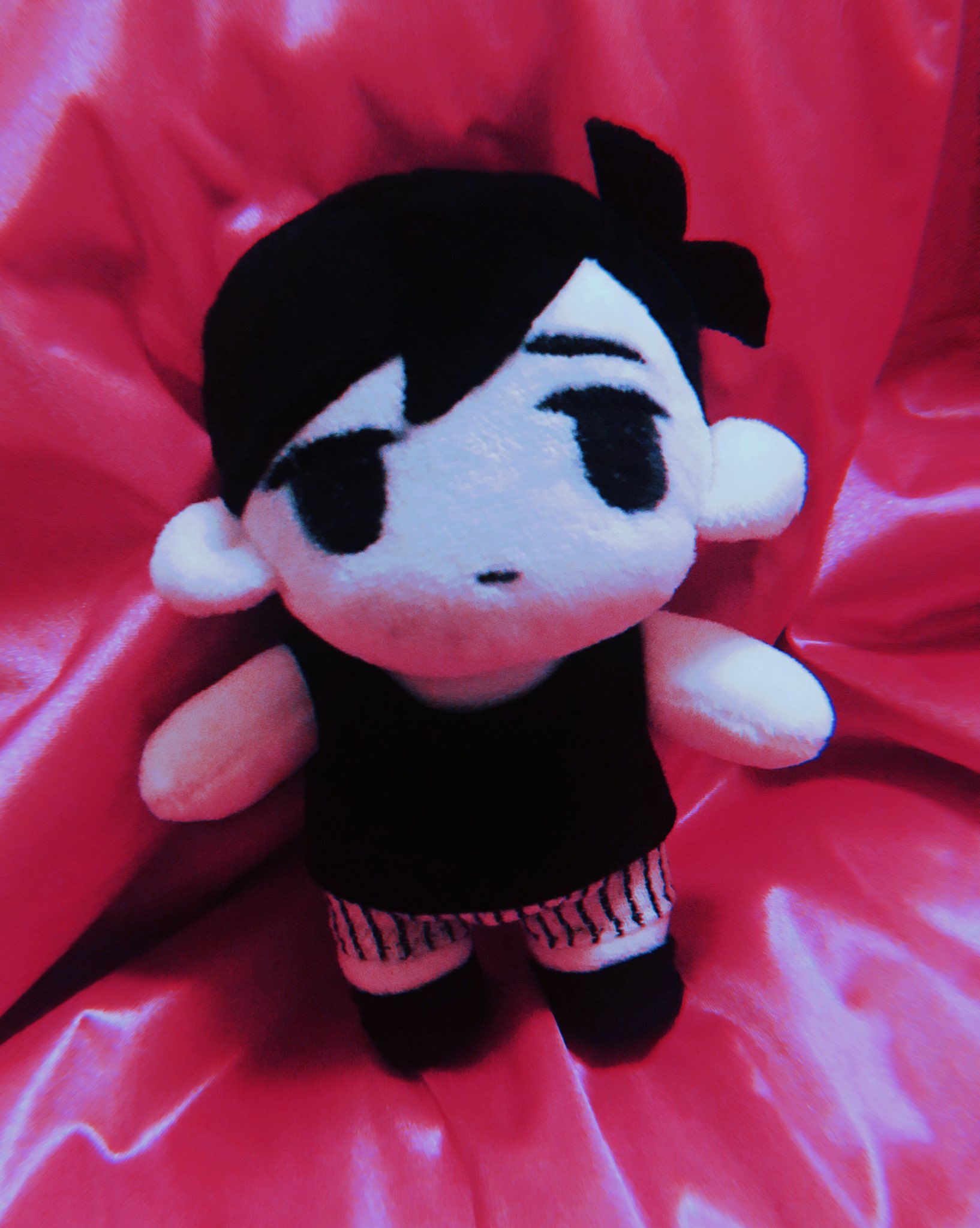 Omori Plush meets the Fumo Plushies - OMORI meme_哔哩哔哩bilibili