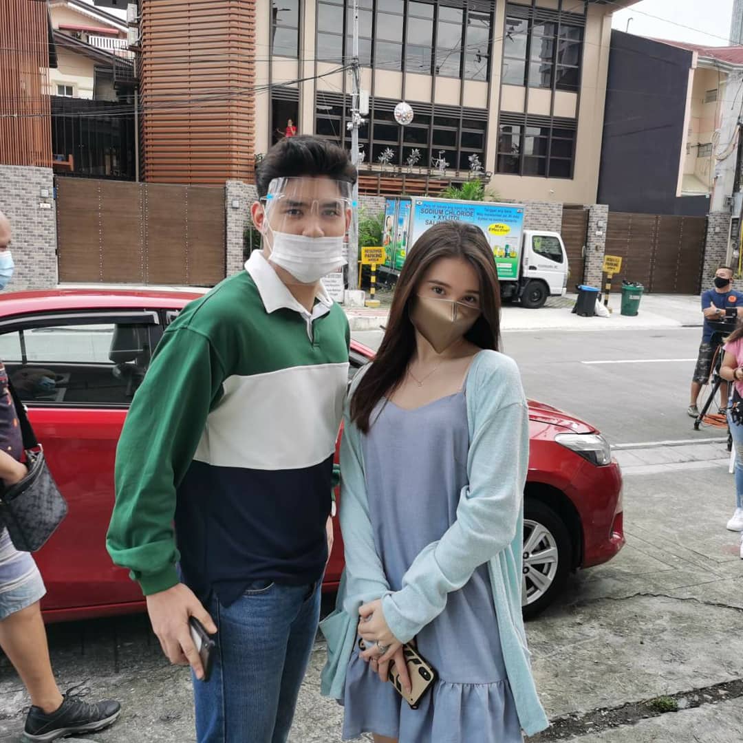 JRBcreativeprod's tweet photo. Look: BTS photos of the #ASIAAHeartbreakingTruth tonight! 💛 #KiRae #AngSaIyoAyAkin #JRBCreativeProduction https://t.co/qfrdFZYe3P