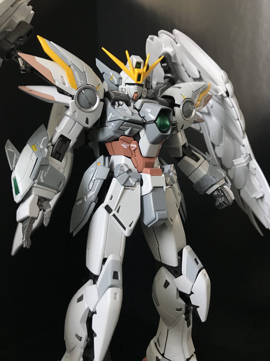 ガンプラ Twitterまとめ ウイングガンダムewをスノーホワイトカラーに塗装中 他 モデラーズ速報
