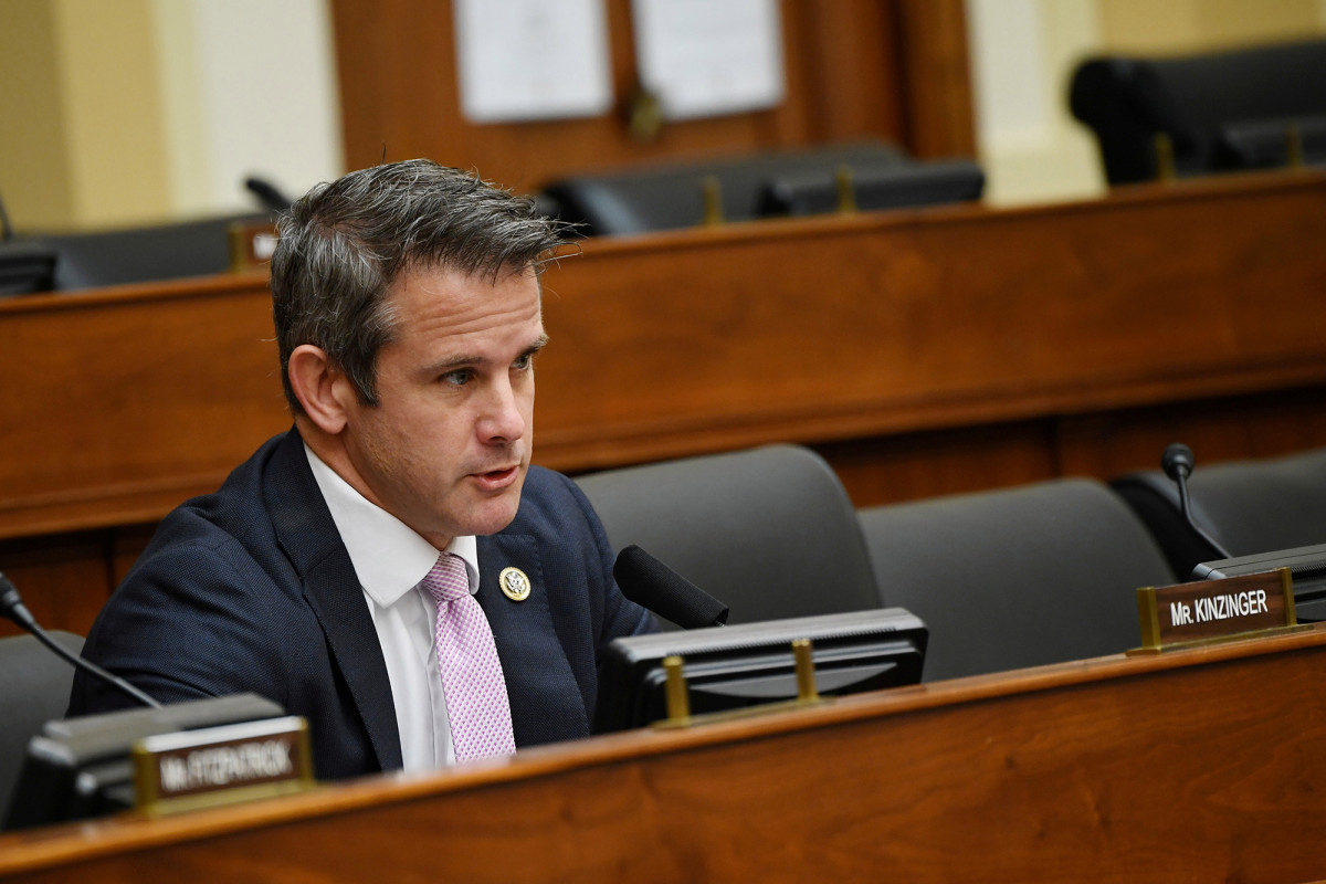 GOP Rep. Adam Kinzinger claims family shunned him for Trump impeachment vote