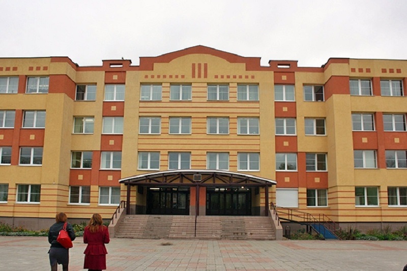 Учиться становится все интересней. Разьше у нас из техники были только деревянные счеты, сейчас же поистине космические технологии приходят в образовательную сферу. То ли еще будет:кинешемская школа № 8 вошла в федеральный проект «Школа новых технологий» otdeln.ru/education/2021…