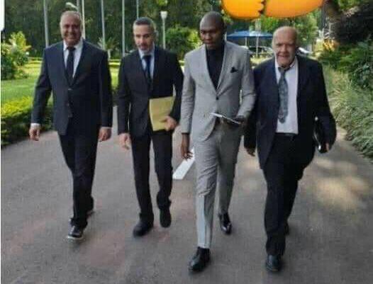 Bev_TSHIMINYI's tweet photo. Chaque fois que j'entre au palais de la nation, je prends souvent cette route que j'ai surnommé "Route #Jammas" (Jammal_Massaro). Ce jour ici fit un grand jour pour le trio "Kamerhe_Jammal_Massaro." 👇👇👇
Dieu est juste ! https://t.co/mEiAP7VPkQ
