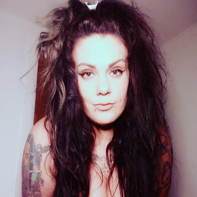 Who's on #discord?! I'm obsessed! Come say hi to me! (hawleyhavok#2352) #DiscordServer #nsfw #AmongUs<a href="/tag/discord"class="tags">#discord</a><a href="/tag/bdsm"class="tags"><span>#bdsm</span></a><a href="/tag/snapchat"class="tags"><span>#snapchat</span></a><a href="/tag/kinky"class="tags"><span>#kinky</span></a><a href="/tag/brat"class="tags"><span>#brat</span></a><a href="/tag/socialmediamarketing"class="tags"><span>#socialmediamarketing</span></a>