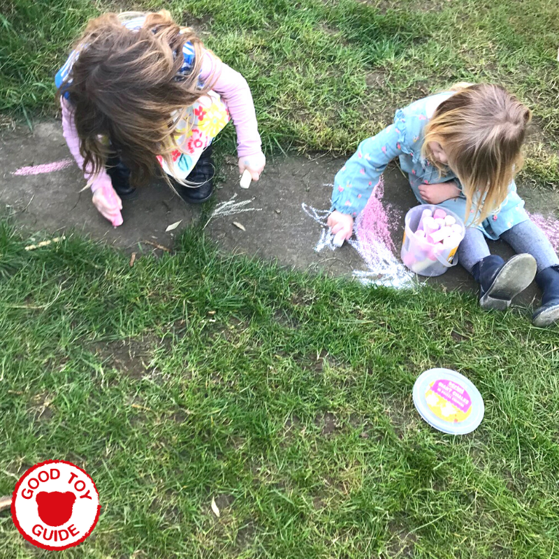 GoodToyGuide's tweet image. Now the big freeze is thawing, we&apos;ve been finding new ways to practise mark making with chalks outside. If you have a rainy day, you could use chalk pens on the window to make writing more fun.
For more playful learning ideas visit our Home Learning Hub - goodplayguide.com/home-learning-…