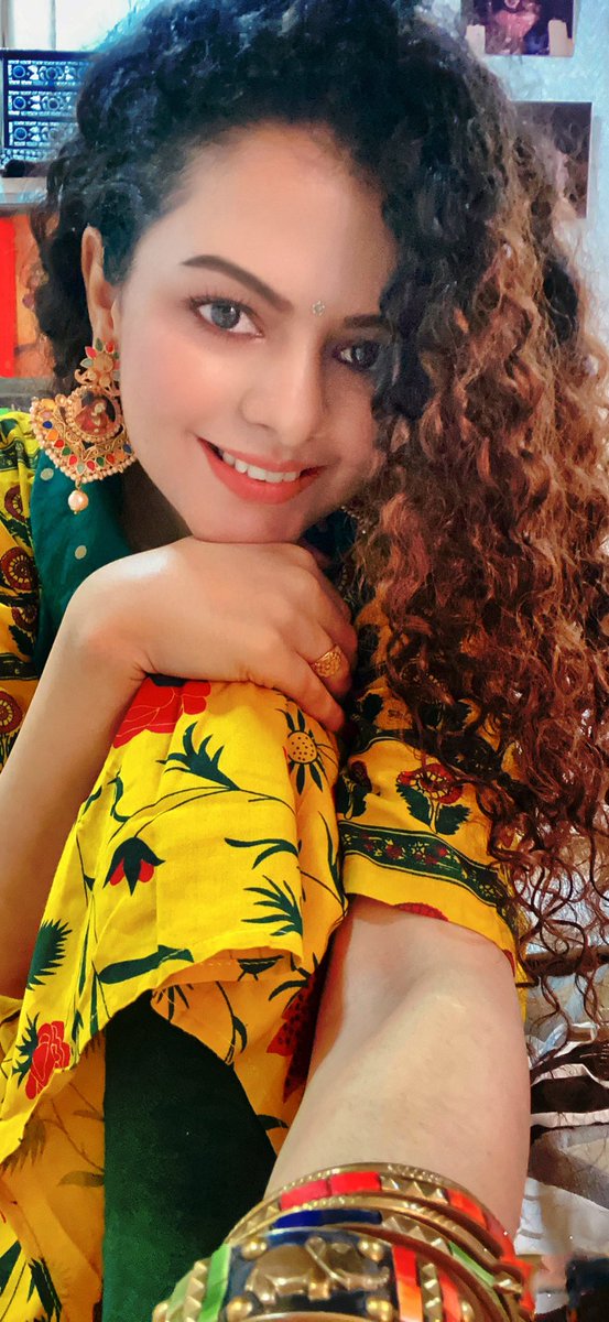 palakmuchhal3's tweet photo. A grateful heart is a magnet for miracles! 

#Eternallygrateful https://t.co/Q48yVxdj1H