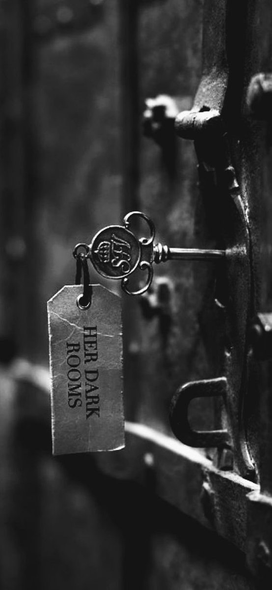 zerogspot's tweet photo. #PleaseTakeNoteOf where this door leads https://t.co/r40yuK8T2w