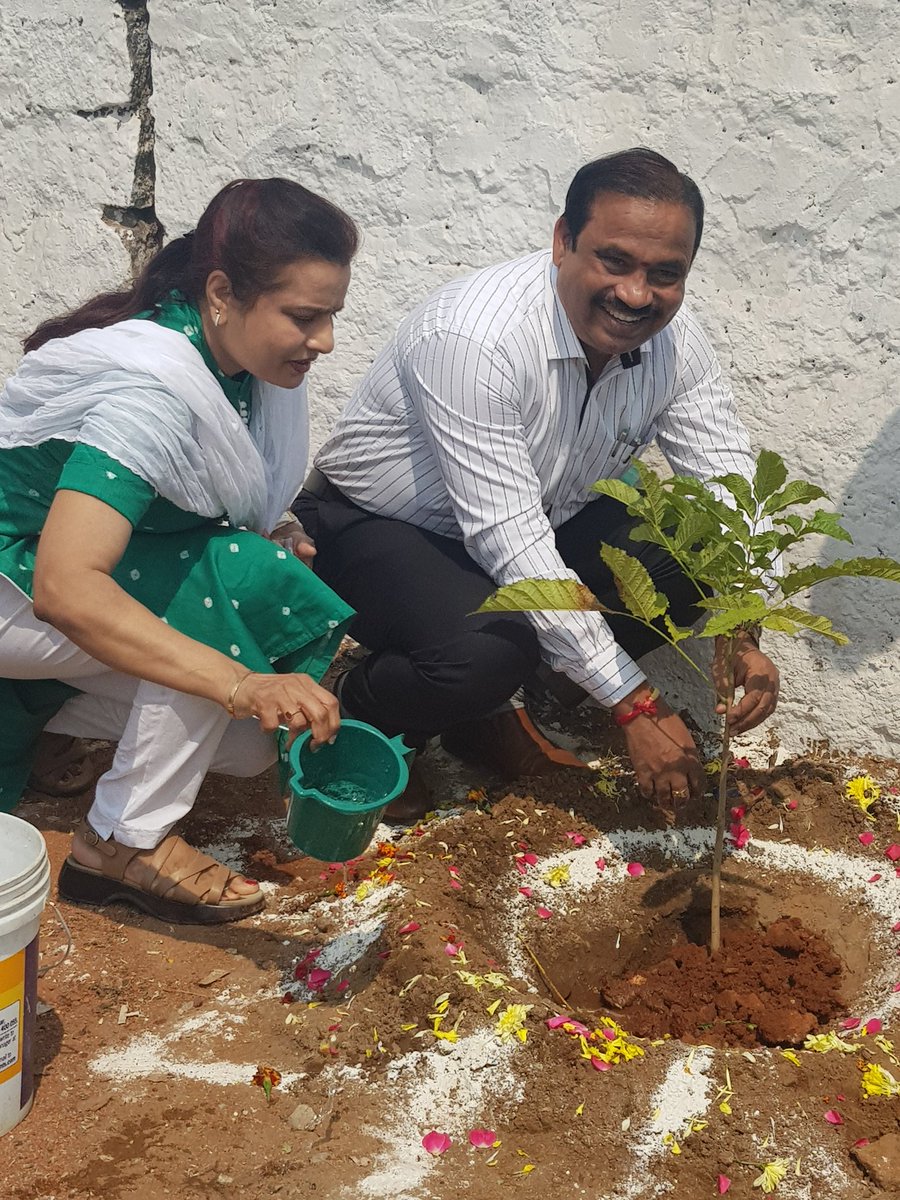 Good Afternoon Madam/Sir, On Occasion of Hon'ble CM  Birthday as a part of "KOTI VRUKSHARCHANA " Plantation done by ZC Mamatha Madam along With DC Moosapet &amp; Staff at Muslim Graveyard , Gautham Nagar, Fathenagar dvn  - DC Moosapet Circle