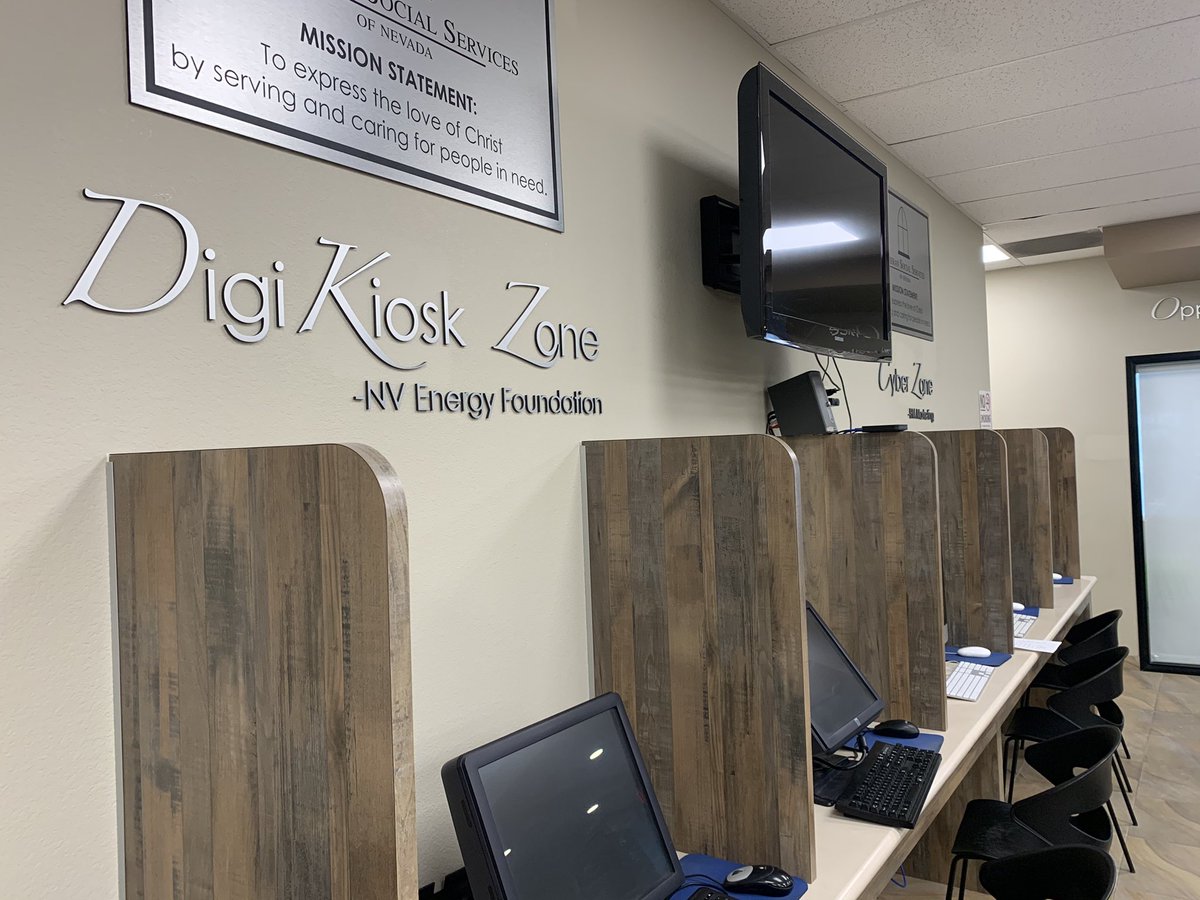 MADKIMBRO's tweet image. Lutheran Social Services of Nevada’s #DigiMart Food Pantry  is expanding! The 3,000 sq. ft. expansion is set to serve 5,000 more struggling families! 🧀🥦🥛🥖🥭🥩 @LSSN89121 #8NN