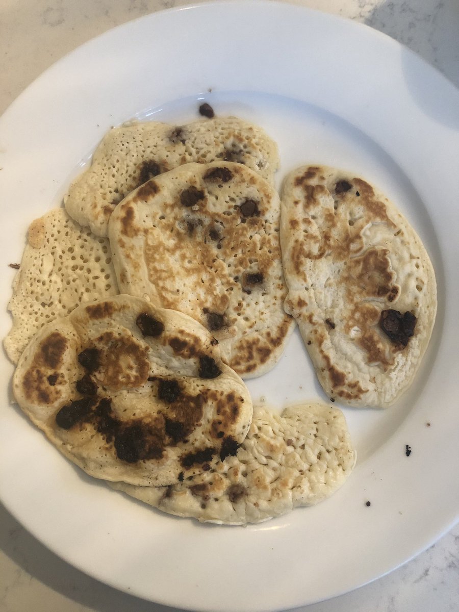 LearningLog1's tweet image. Mmm, chocolate banana pancakes with maple syrup! Hope everyone enjoyed Shrove Tuesday. #LGPAncake