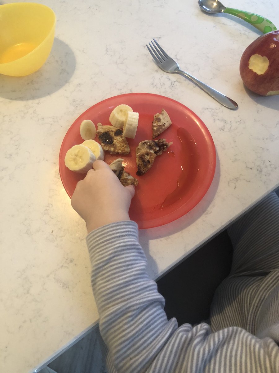 LearningLog1's tweet image. Mmm, chocolate banana pancakes with maple syrup! Hope everyone enjoyed Shrove Tuesday. #LGPAncake