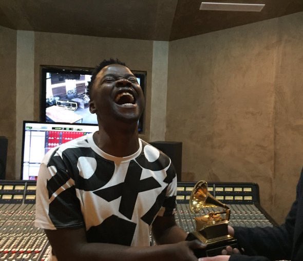 _Kudzayi's tweet photo. 6 OFFICIAL @AppleMusic PLAYLISTS FOR MY DEBUT EP https://t.co/z7nyl2i7Y2๐ญ
๐๐๐๐๐๐
#youmeworld https://t.co/DqUqVGKhB4