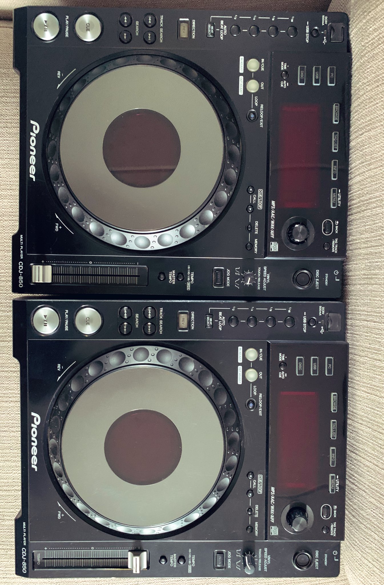 Happy bday to minazo wish I could get this gift for mah bday black coffee wish u could c this  n spoil me  