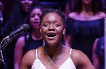 Breaking: Seyi Omooba has lost a tribunal claim against <a href="/CurveLeicester/">Curve</a> and @GlobalArtistsUK, which she was suing for religious discrimination and breach of contract. More as the story develops here: bit.ly/37hud7h