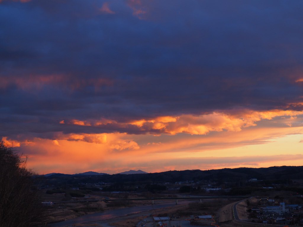 馬頭温泉 旅館 ささや荘 今日の夕焼け 雲 2月17日水曜日 栃木県 那珂川町 馬頭温泉郷 ささや荘 夕焼け 温泉 美人の湯 イマソラ 夕日 夕陽 日帰り温泉 温泉旅館 宿泊 雲 筑波山かな 馬頭温泉 旅館 ささや荘 今日の夕焼け 雲 2月17日水曜日 栃木県 那珂川町 馬頭温泉郷 ささや荘 夕焼け 温泉 美人の湯 イマソラ 夕日 夕陽 日帰り温泉 温泉旅館 宿泊 雲 筑波山かな