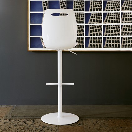 arredatutto's tweet photo. We are proud to present the stools collection by Colico, Milan based firm.
28 stools for any room and function.
All stools also have their matching chairs.

We also offers an EXTRA 10% OFF and FREE SHIPPING in some zones: https://t.co/p3qf25FXyv

#colico #madeinitaly #arredatutto https://t.co/me4ZPl7OPc
