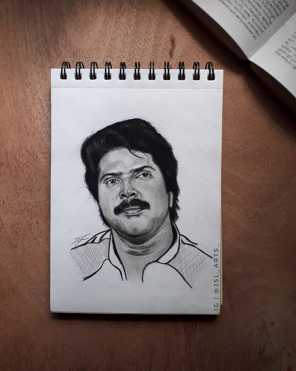 Jasee_l's tweet photo. Mammookka ♥
@mammukka @dulQuer @i_anusithara 
Ikka 🖤 #freehand sketch 
.
⏱Tame taken ( 1:30 hr )

https://t.co/QA9OEcNxF9 https://t.co/N0usl9hLq7