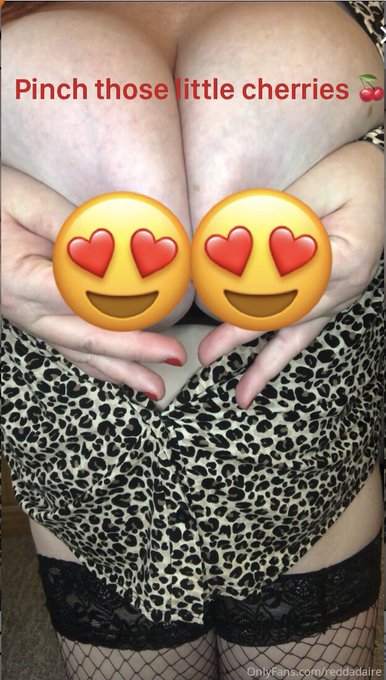 Watch redd adaire's leaked NSFW photo on TwXstars