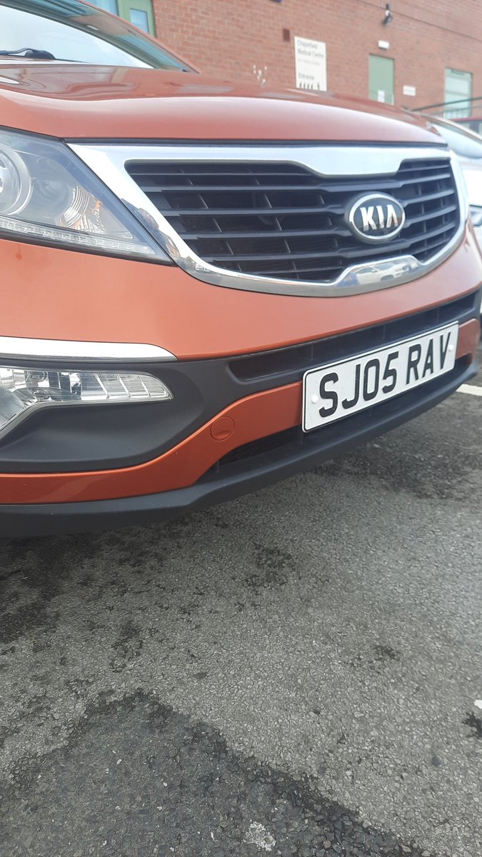 StevenMoretonr1's tweet photo. @CARREGcom thanks for all your help finally got my new plate fitted cheers https://t.co/0YFBrDMoH4