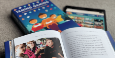 Official_HAVE's tweet photo. Are #VideoGames actually important for our children? 🤔
  
new article with @GeekDadGamer from @TamingGamingDB
 
HAVE a read 👇
https://t.co/tZAZ8jl0pL

#HaveAndShare #GamingLife #CharityGames https://t.co/4cSxWMXXTI