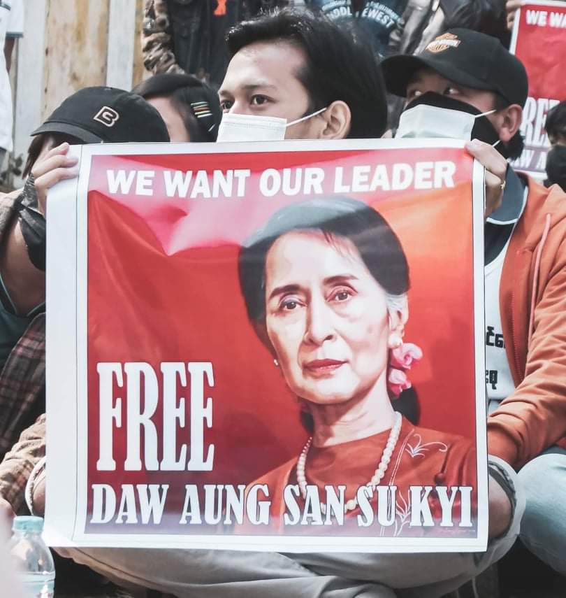 MYANMAR NEEDS DEMOCRACY
#Feb17Coup 
#WhatsHappeningInMyanmar