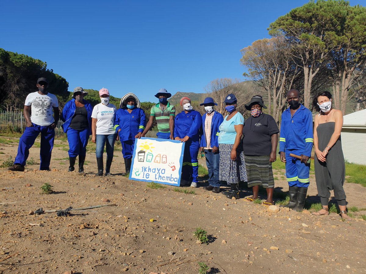 Before the cold winter rains return, the kids of iKhaya le Themba will be enjoying fresh veggies daily 4 magical veggie circles just outside their windows – ALL YEAR LONG! 

bit.ly/3jTdg8m 

#childrenmatter #loveinabowl #growhoutbay #organichoutbay #community