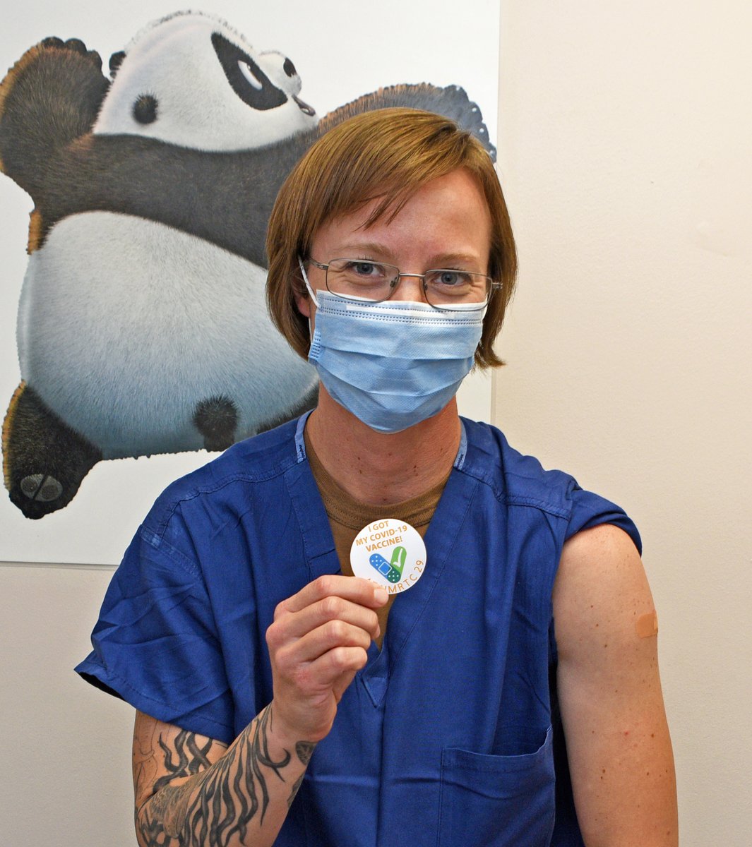 NH29Palms's tweet photo. Our frontline workers and healthcare providers continue to benefit our community, our nation and our service members worldwide! You can do your part -- get vaccinated! https://t.co/Q7WnuMJNrQ
