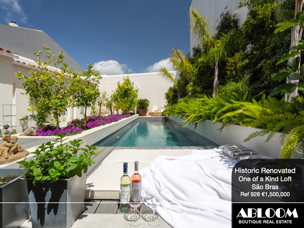AbloomProperty's tweet photo. An oasis in the village centre - a stunningly stylish renovation, steeped in history

https://t.co/jdshDZtZR1

#medronho #saobrasdealportel #CentralAlgarve #villagelife #abloom https://t.co/oqJyrKpwlg