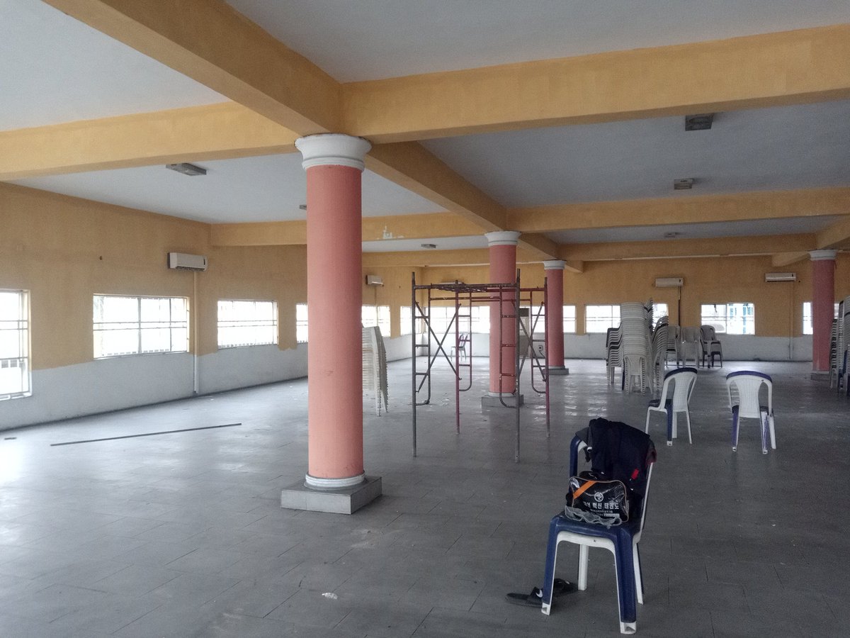 The LA small, like small small we are getting
With jesus 😍.......