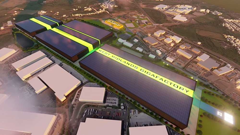 Flyer_Magazine's tweet photo. A Gigafactory to build electric vehicle battery packs for the UK’s motor industry is likely to be built on the site of Coventry Airport. Full story: https://t.co/6PWGElODo3 https://t.co/RZicorz3YM