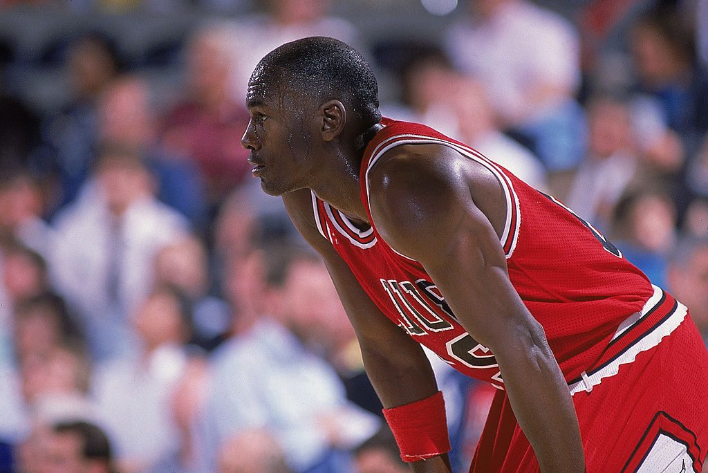 MovistarNBA's tweet photo. Felicidades al más grande. Es el ejemplo de que soñar despierto es posible.
Hoy cumple 58 años Michael Jordan. 🐐
#HappyBirthdayMichaelJordan https://t.co/KBQSoyb4rS