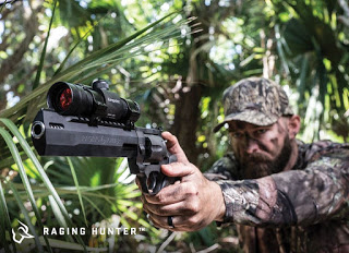 DefenseLrca's tweet photo. Nos EUA, Taurus lança o revólver Raging Hunter no poderoso calibre .460
#TaurusArmas #tasa4 #TaurusUSA #RagingHunter #turnaround
https://t.co/wvnjG3AusE https://t.co/5CCbKXe9ll