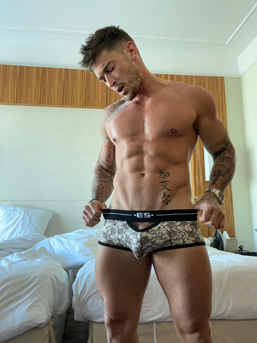 🔞 •ES• Collection Official (16K) on X: OMG! Our BAROQUE OPEN TRUNK with a  40% OFF, only for 22€$24? 😍 Get yours before its sold out! 🏃  🛒t.coAIqFkJk4gn 🔥@GaryXprivate t.co1EiWWkbZLu  X