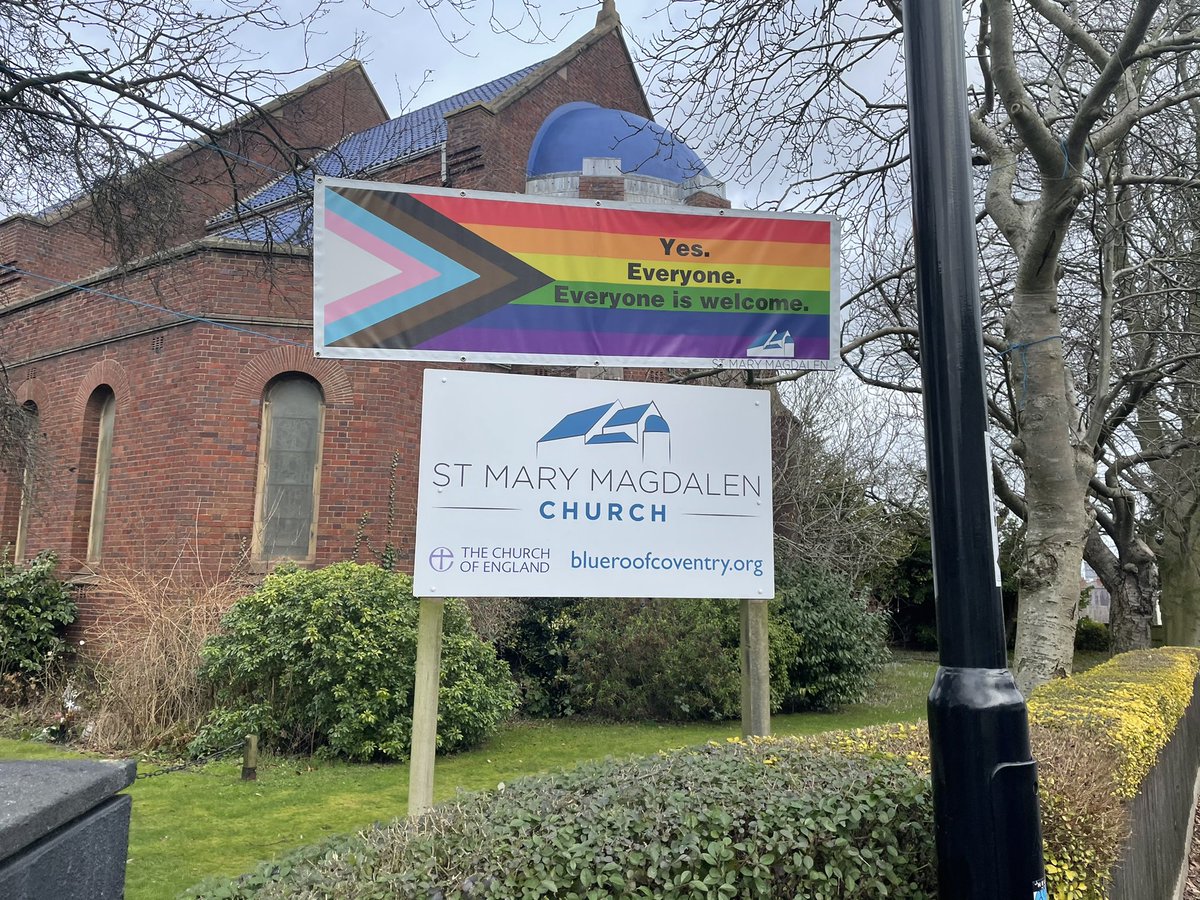 SaeBeverley's tweet photo. I’m not religious at all but this sign on the outside of the church opposite me brings me joy! https://t.co/SB6ls8lbOr