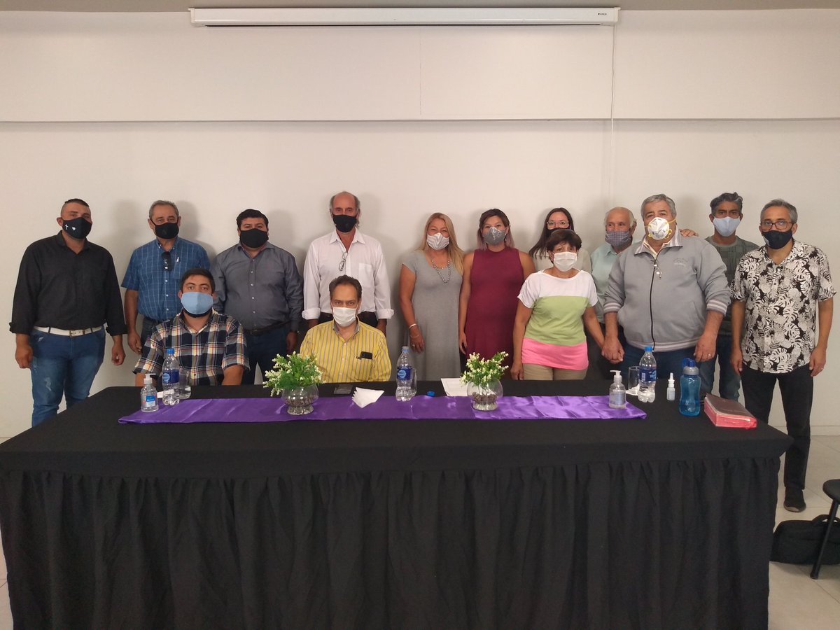 Seguimos recorriendo nuestra provincia junto a nuestro referente <a href="/RaulGarciaRN/">Raúl Garcia</a>, en este caso estuvimos en #Cipoletti y #Allen. Cada vez somos más las personas de buena voluntad que quieren una #PoliticaConValores. #YoMeAfilio #ValoresRN bit.ly/ValoresRioNegro