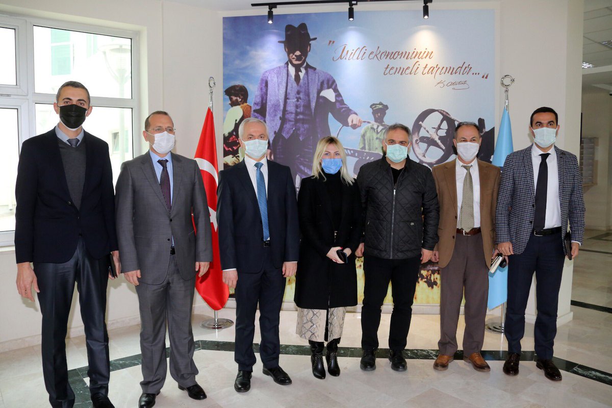 Akdenizun's tweet photo. Rektör Özkan, Ziraat Fakültesi’ni Ziyaret Etti 
🔗https://t.co/WNugTgSZGy https://t.co/SouUPapJ0C