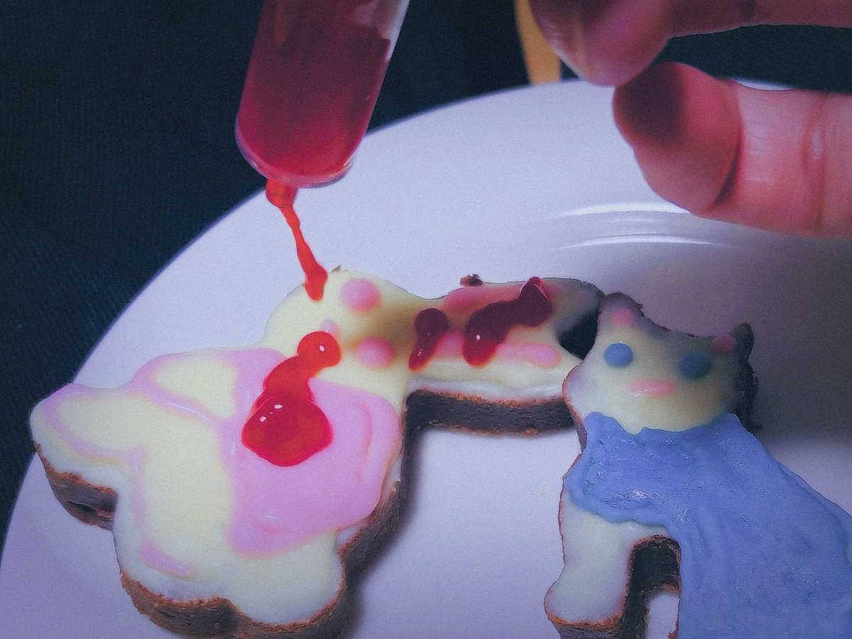 椎名唯月 今年の手作り本命チョコ かわいくしたくて ねことうさぎつくった 注射器 で血塗れにして罪悪感を味わえるチョコを目指した 数的に全員にはあげられてないけど 受け取ってくれた人ありがとう